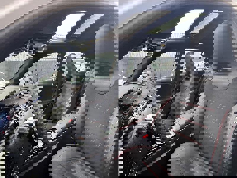 Image Mercedes-Benz CLASSE A A 200 Compacte AMG Line 